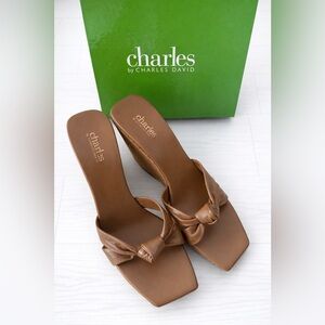 $350 Charles David Tan Knot Chocolate Brown Buttery Leather Wedge Sandals 8.5